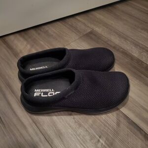 Merrell Encore Breeze 5 Slip Ons. 9.5 Wide